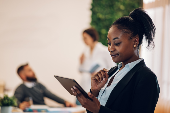 Manage Various Virtual Assistants For Productivity