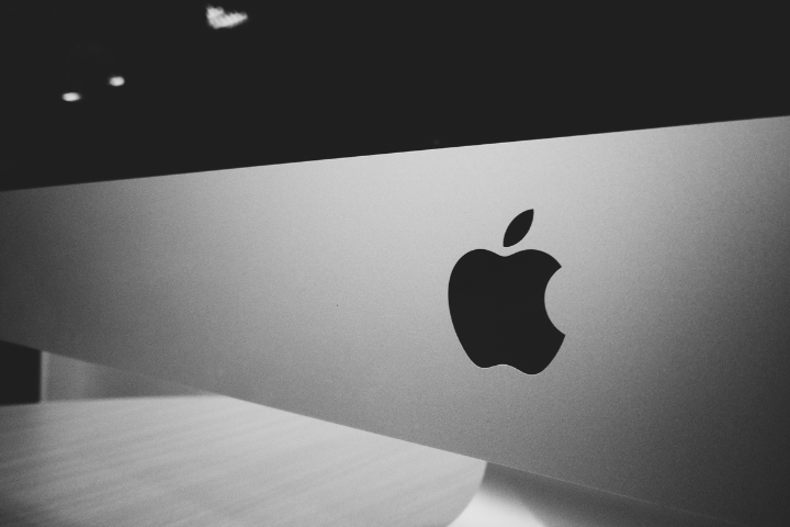 An Amazing Logo Is A Simple Logo Liek For Apple