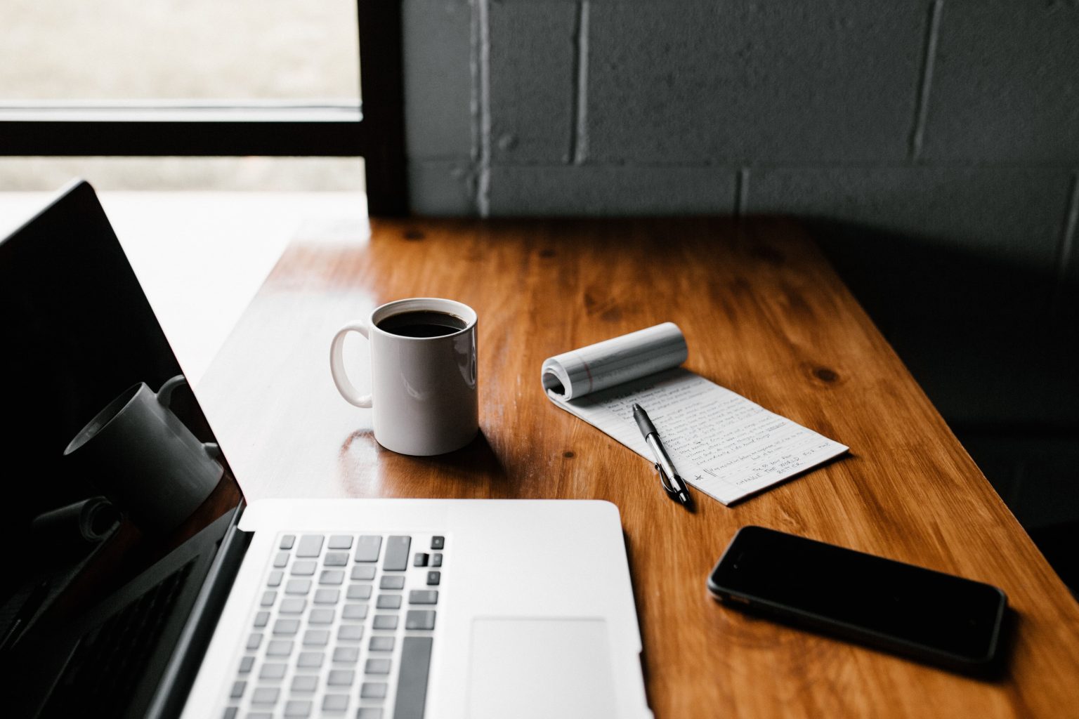 What Is A Virtual Administrative Assistant The Full Guide what-is-a-virtual-administrative-assistant-the-full-guide