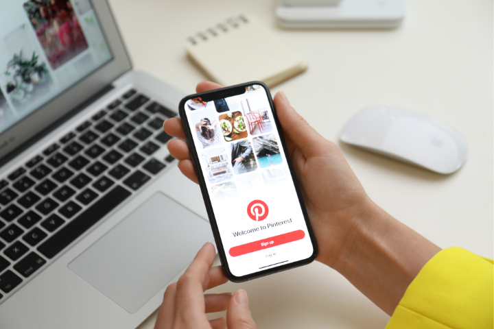 Logging Into The Popular Pinterest Boards