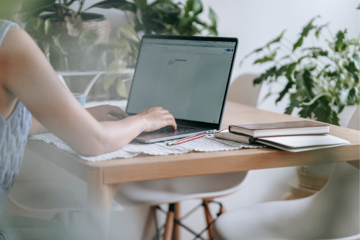 Low Cost Virtual Assistant Remotely Working On Tasks