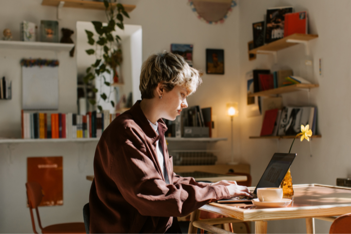 Difference Between Virtual Assistant Vs Virtual Associate