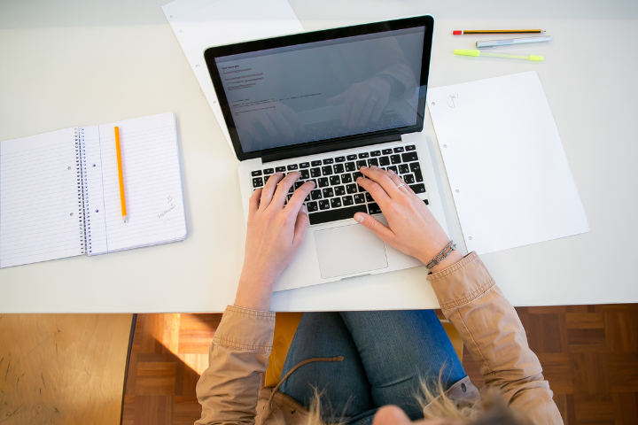 Hiring Virtual Assistant Vs Virtual Associate
