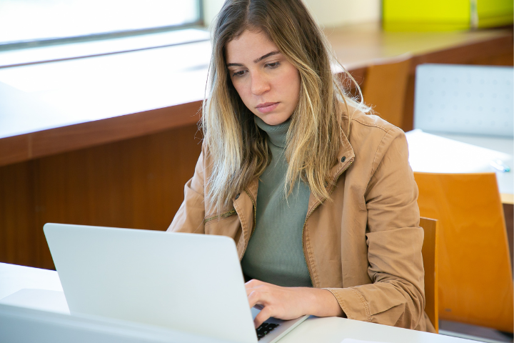 Which A Virtual Assistant Vs Virtual Associate